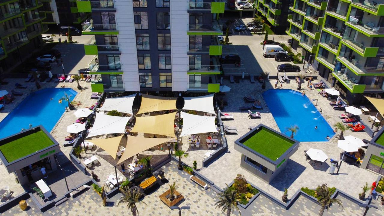 Rebeq Aparthotel Alezzi Beach Năvodari Extérieur photo